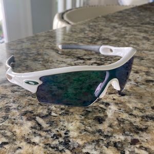 Mens Oakley sunglasses